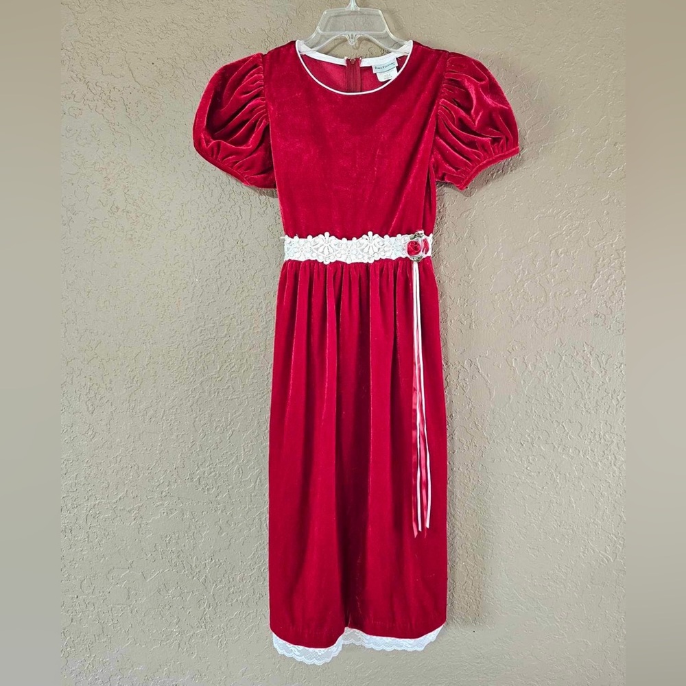Kids sz 16 red velvet dress